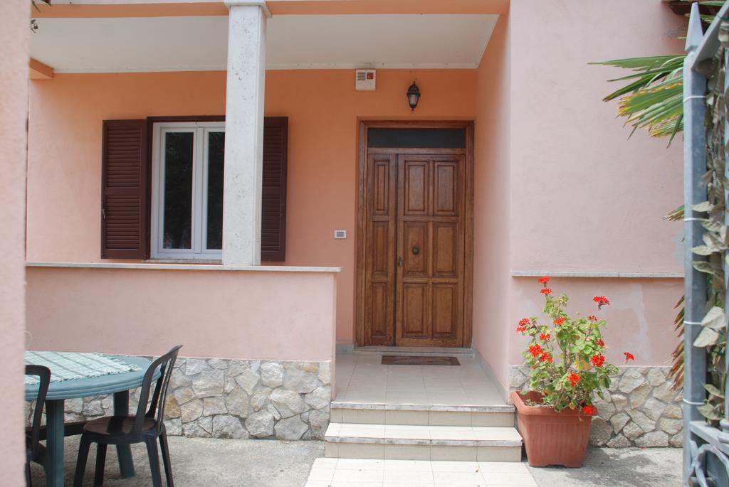 Ernest'S Apartment Fiumicino Exterior foto